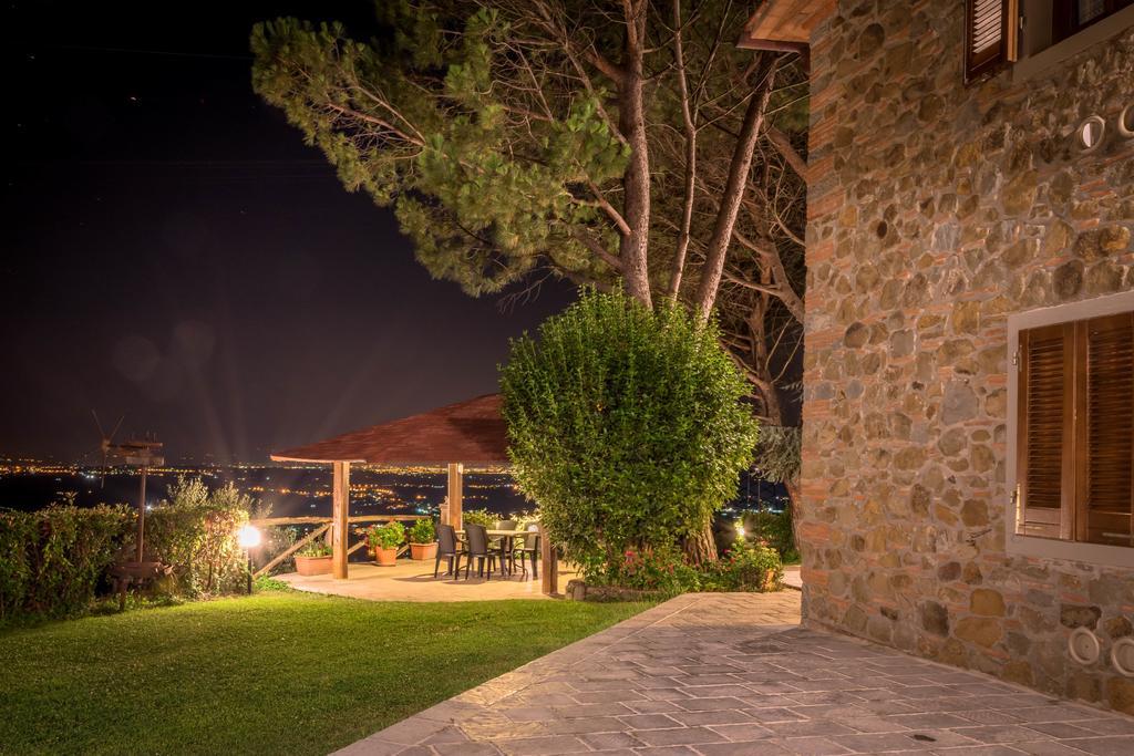 Borgo Dei Gigli Villa ลัมปอเรคคิโอ ภายนอก รูปภาพ