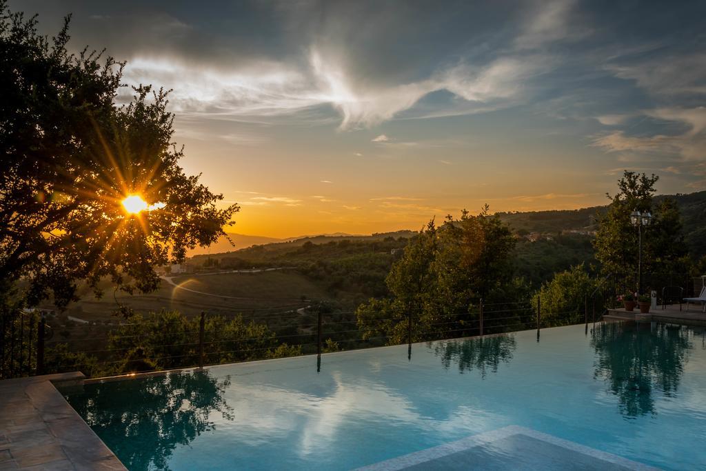Borgo Dei Gigli Villa ลัมปอเรคคิโอ ภายนอก รูปภาพ