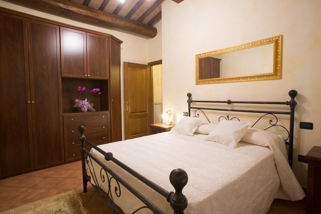 Borgo Dei Gigli Villa ลัมปอเรคคิโอ ภายนอก รูปภาพ