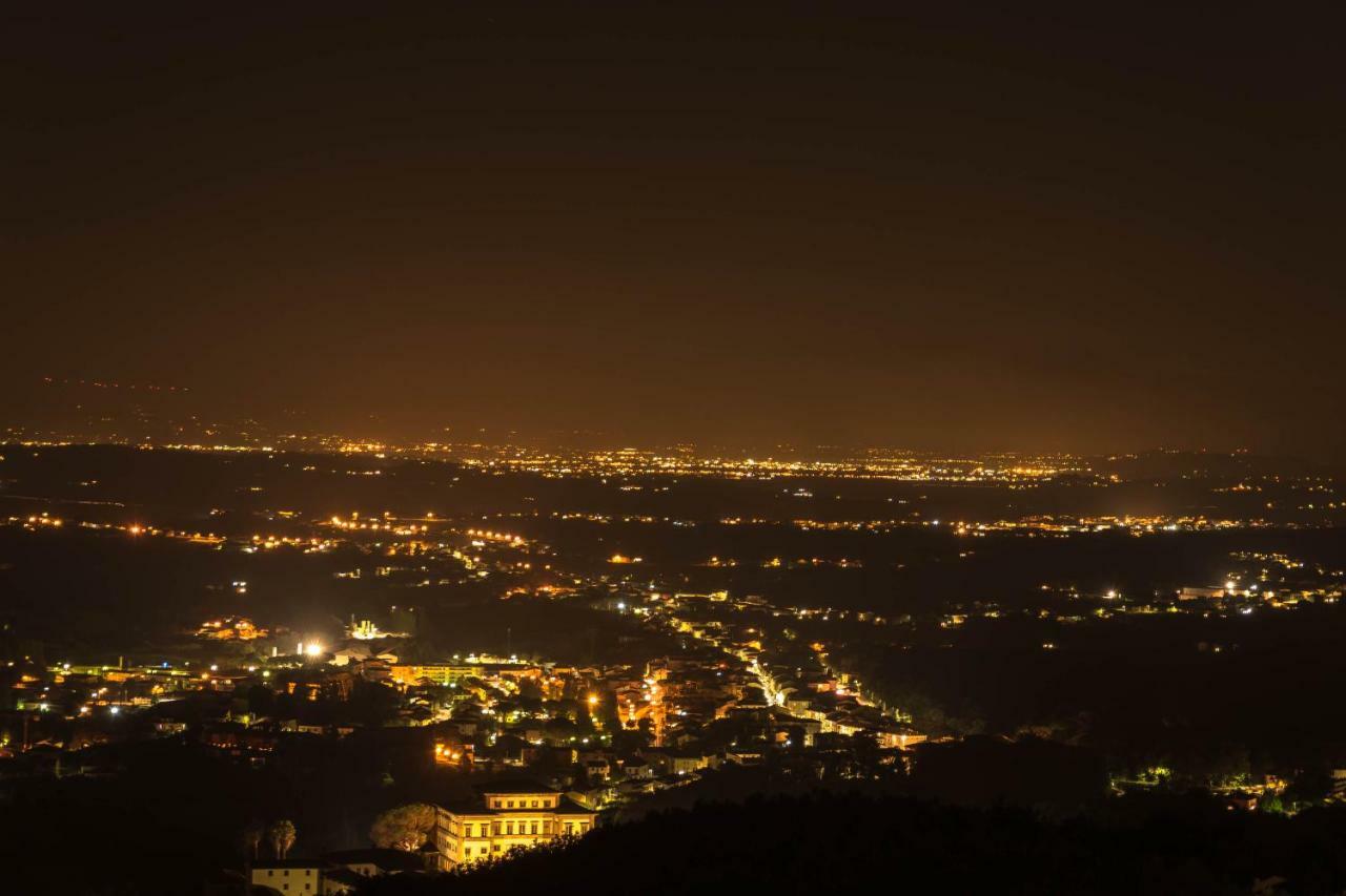 Borgo Dei Gigli Villa ลัมปอเรคคิโอ ภายนอก รูปภาพ