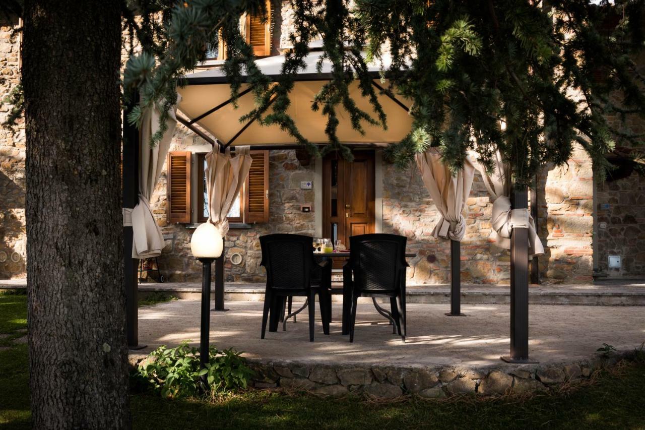 Borgo Dei Gigli Villa ลัมปอเรคคิโอ ภายนอก รูปภาพ